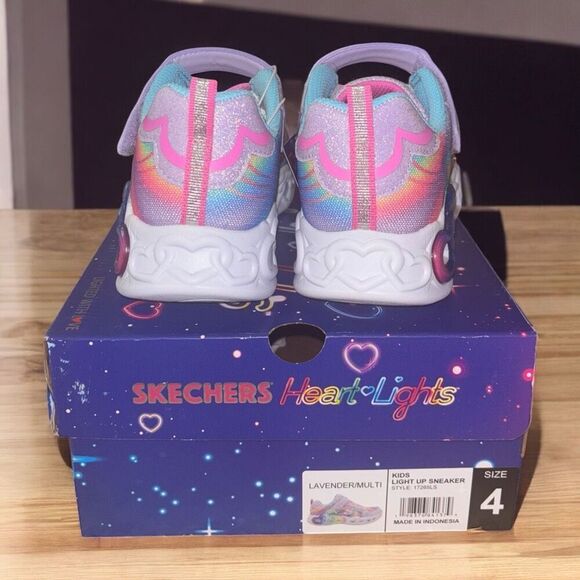Skechers Girl's Sweetheart Lights-Lets Shine Sneaker NIB SIZE 4 - Picture 4 of 5
